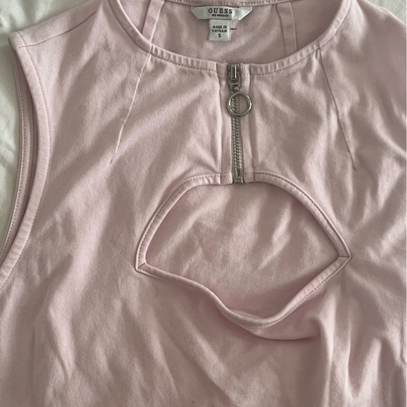 Guess Tops - Guess cut out zip up top